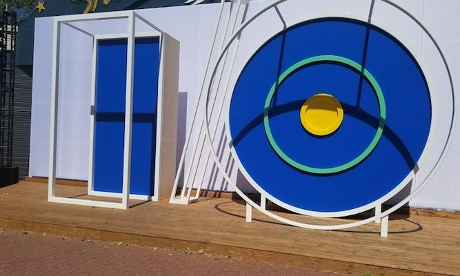 Google IO 2018 sign