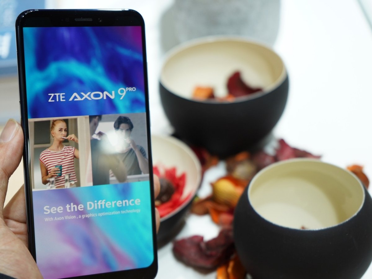 ZTE Axon 9 Pro 