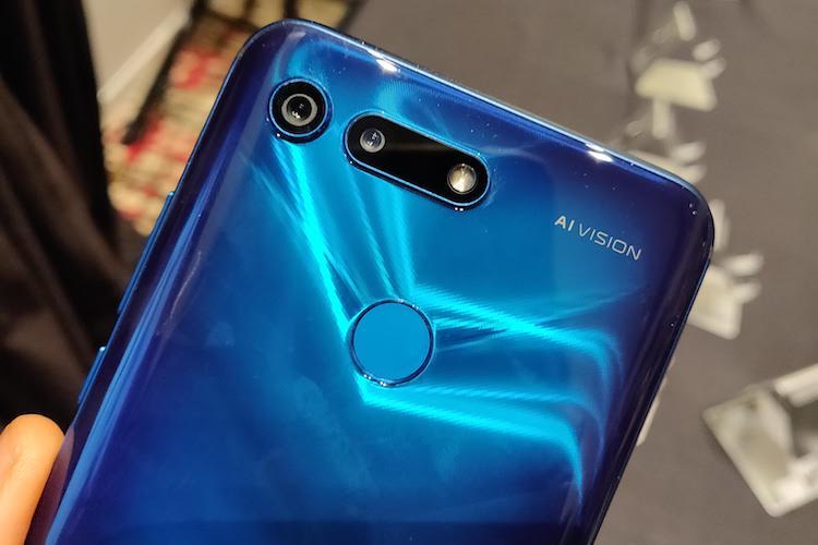 Honor View 20 48-megapixel camera