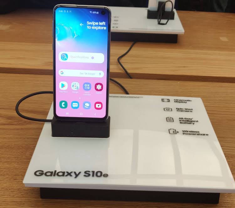 Samsung Galaxy S10e