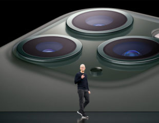 CEO Tim Cook at Apple Keynote, Apple