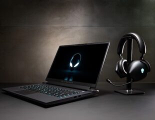 Alienware m17 R5 features an 480Hz refresh rate display option.